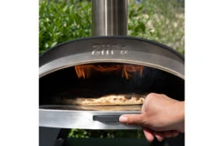 ZiiPa Pizza Oven Piana - Houtgestookt - Met Thermometer - Leisteen - Voor ø 30 Cm Pizza's - Roterende Pizzasteen 12 ZiiPa Pizza Oven Piana - Houtgestookt - Met Thermometer - Leisteen - Voor ø 30 Cm Pizza's - Roterende Pizzasteen -Aanbiedingen Keukenkracht Winkel 159601