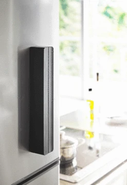 Yamazaki Foliehouder Tower Zwart -Aanbiedingen Keukenkracht Winkel 3248 TOWER MAGNETIC WRAP CASE BK 03 1000x