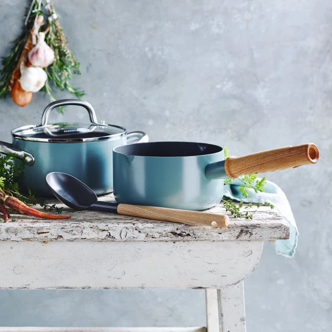 GreenPan Steelpan Met 2 Schenktuiten Mayflower - ø 16 Cm / 1.6 Liter 4 GreenPan Steelpan Met 2 Schenktuiten Mayflower - ø 16 Cm / 1.6 Liter - Afbeelding 4