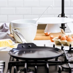 GreenPan Pannenkoekenpan Copenhagen - Zwart - ø 28 Cm - Keramische Anti-aanbaklaag 6 GreenPan Pannenkoekenpan Copenhagen - Zwart - ø 28 Cm - Keramische Anti-aanbaklaag -Aanbiedingen Keukenkracht Winkel 7f25fdc89fa44bbd4040a8ad18023cc6a9184474 2 Cop PancakeP 28cm CC003112 001 ProduLife5B15D