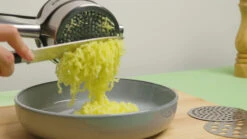 Sareva Pureeknijper / Aardappelpers - RVS - ø 10 Cm -Aanbiedingen Keukenkracht Winkel 8720364454593 1 1