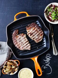 Le Creuset Grillpan Signature - Oranjerood - 26 X 26 Cm - Geëmailleerde Anti-aanbaklaag -Aanbiedingen Keukenkracht Winkel 9200000092682697 1