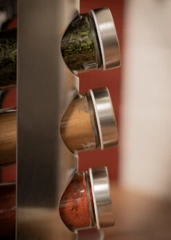 Blackwell Kruidenrek / Kruidencarrousel - Inclusief 12 Kruidenpotjes - RVS 13 Blackwell Kruidenrek / Kruidencarrousel - Inclusief 12 Kruidenpotjes - RVS -Aanbiedingen Keukenkracht Winkel COOK4379