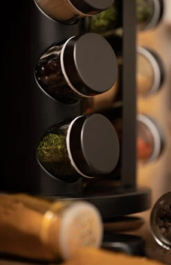 Blackwell Kruidenrek / Kruidencarrousel - Inclusief 12 Kruidenpotjes - Zwart -Aanbiedingen Keukenkracht Winkel COOK4402