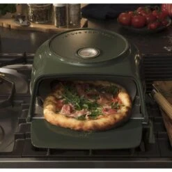 Fernus & Friends Pizza Oven - Voor Fornuis - Duck Green - Voor ø 26 Cm Pizza's -Aanbiedingen Keukenkracht Winkel Fernus groen Voorkant Sfeer