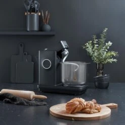 Wilfa Keukenmachine Probaker Black -Aanbiedingen Keukenkracht Winkel Kitchen Machine Probaker KM1B 70 Hook Bowl 638df0db44cf56.82009479