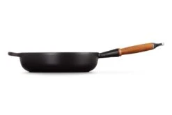 Le Creuset Hapjespan Signature - Mat Zwart - ø 28 Cm / 3.6 Liter- Geëmailleerde Anti-aanbaklaag -Aanbiedingen Keukenkracht Winkel LC 20210721 HL PS FS 20259280000422 003