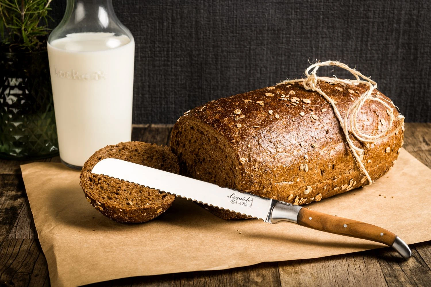 Laguiole Style De Vie Broodmes Olijfhout 3 Laguiole Style De Vie Broodmes Olijfhout - Afbeelding 3