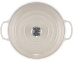 Le Creuset Braadpan Signature - Campagnard - Meringue - ø 30 Cm / 3.5 Liter 8 Le Creuset Braadpan Signature - Campagnard - Meringue - ø 30 Cm / 3.5 Liter -Aanbiedingen Keukenkracht Winkel Le Creuset LC 20220726 HL PS FS 21180307164430 004