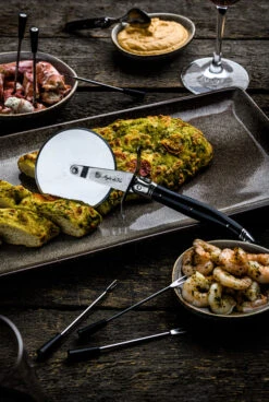 Laguiole Style De Vie Pizzasnijder Premium Line Zwart -Aanbiedingen Keukenkracht Winkel PrPizzaSnijder 2