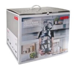 Alessi Pannenset Mami - SG100S7 - 4 Delige Set - Door Stefano Giovannoni -Aanbiedingen Keukenkracht Winkel SG100S7 01 alessi mami aanbieding verpakking