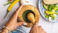 Jay Hill Vijzel Tunea - Olijfhout - ø 11 Cm -Aanbiedingen Keukenkracht Winkel TuneaHand 8