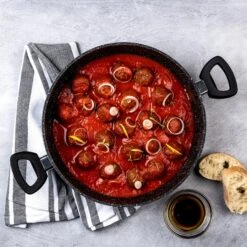 Westinghouse Hapjespan Black Marble - ø 28 Cm / 4.5 Liter - Standaard Anti-aanbaklaag -Aanbiedingen Keukenkracht Winkel WCCC0009L28MBBWestinghouseLowCasserole2