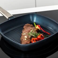 Westinghouse Grillpan Performance - Bravery Blue - 28 X 28 Cm - Standaard Anti-aanbaklaag -Aanbiedingen Keukenkracht Winkel WCFP0095G28BL 8