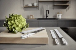 Wusthof Mesbeschermer Tot 12 Cm Laag Wit 5 Wusthof Mesbeschermer Tot 12 Cm Laag Wit -Aanbiedingen Keukenkracht Winkel Wusthof Mesbeschermer Tot 30 cm Laag Wit 1 3