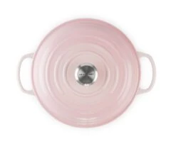 Le Creuset Braadpan Signature - Campagnard - Shell Pink - ø 26 Cm / 2.2 Liter -Aanbiedingen Keukenkracht Winkel le creuset campagnard shell pink 26cm 1