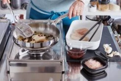 Sambonet Serveerpincet Zwart -Aanbiedingen Keukenkracht Winkel sambonet serveerpincet zwart sfeer