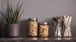 Sareva Voorraadpot - Glas / RVS Deksel - ø 11.5 Cm / 1.25 Liter -Aanbiedingen Keukenkracht Winkel sfeer 4 1 2